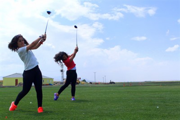 Erzurumluların yeni tutkusu golf