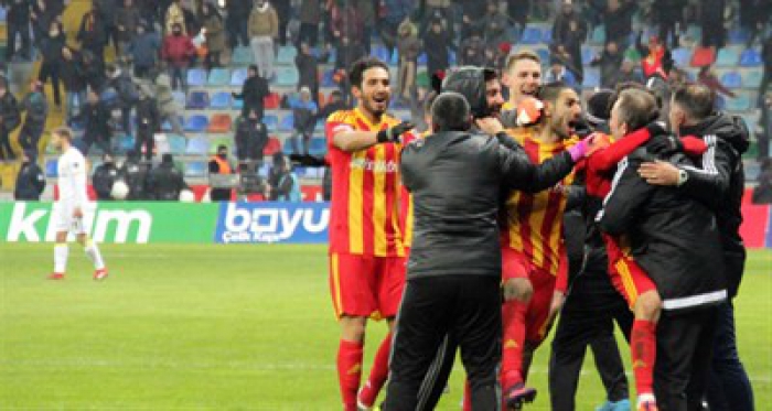 F.Bahçe'ye ağır darbe! Kayseri'de 5 gol