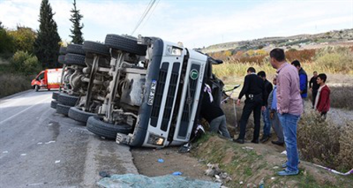 Feci kaza! 1 ölü, 3 yaralı !