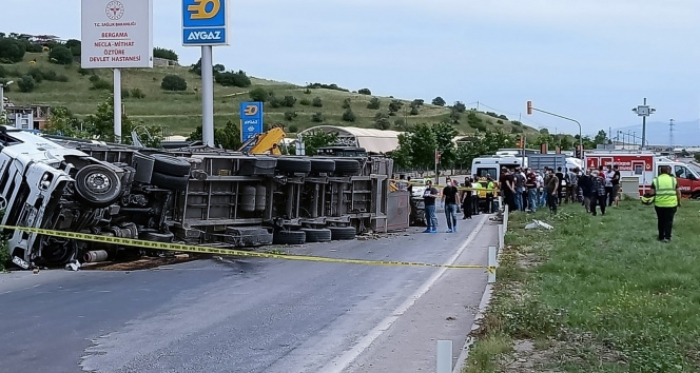 Feci kaza: 2 ölü, 5 yaralı