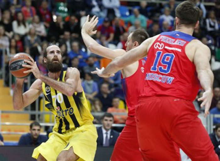 Fener'den CSKA'ya bir darbe daha