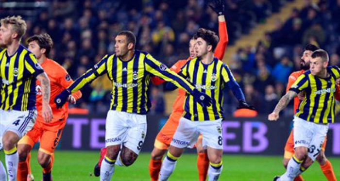 Fenerbahçe rütbe söktü