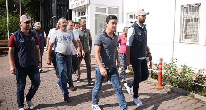 FETÖ operasyonu: 13 gözaltı