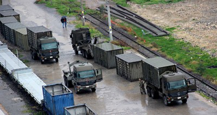 Hatay'da askeri malzeme sevkiyatı devam ediyor