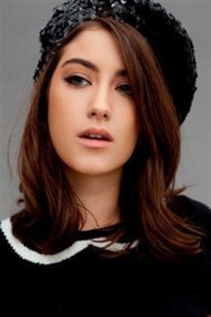 Hazal Kaya Kimdir?