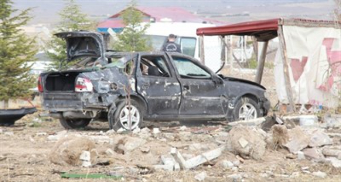 İşte aranan 3 bombacı terörist! Bu Fotoğrafı Her Yerde Paylaşın