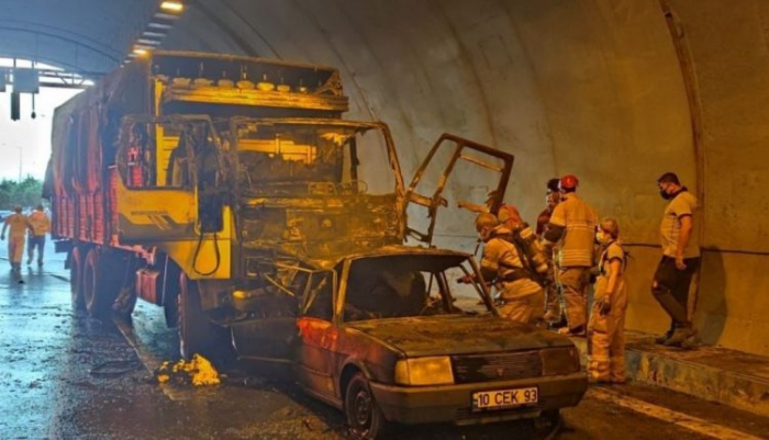 İzmir-Aydın Otoyolu’nda feci kaza: 4 ölü, 2 yaralı