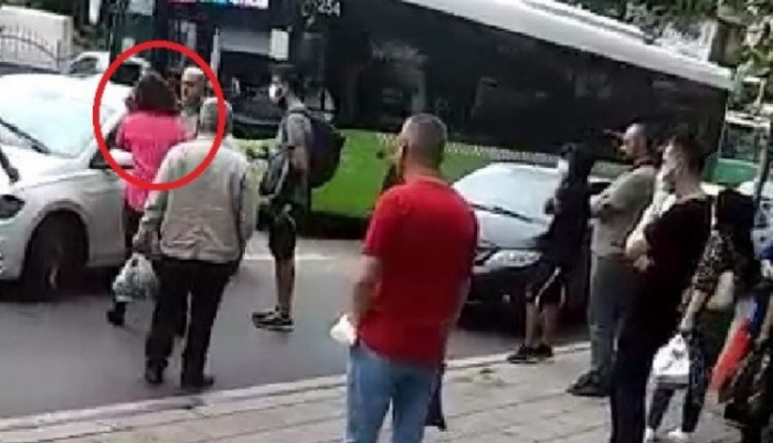 Kadın sürücü, trafikte tartıştığı hemcinsine dehşeti yaşattı