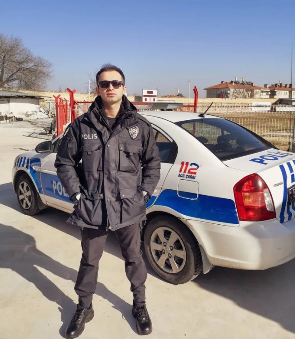 Kahreden olay! Polis memuru, peri bacasının içerisinde ölü bulundu