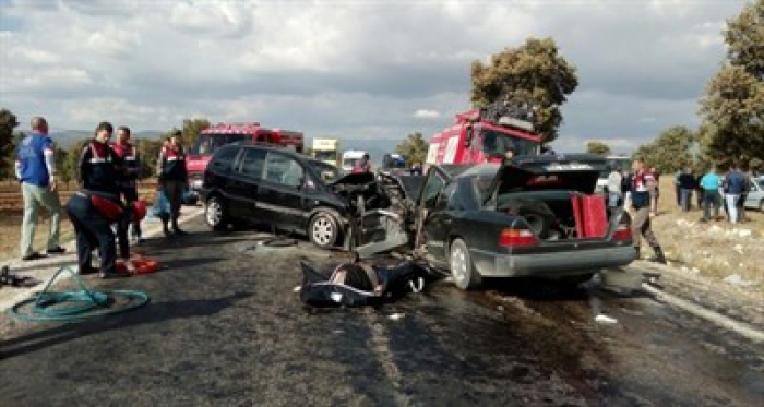 Katliam gibi kaza! 1 ölü, 9 yaralı