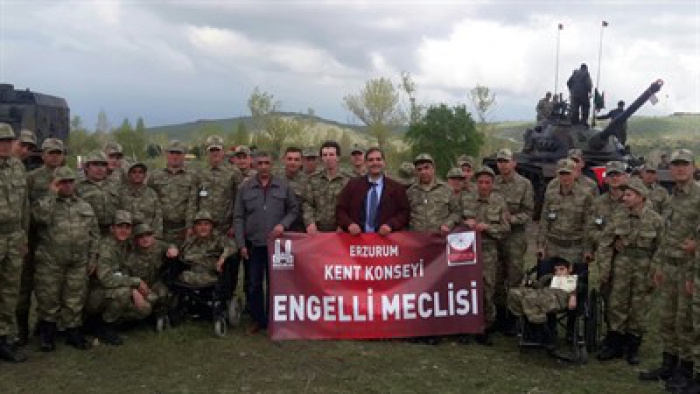 Kent Konseyi Engelliler Meclisi Askerde