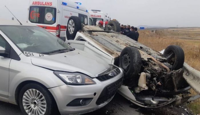 Köprüköy’de trafik kazası: 9 yaralı