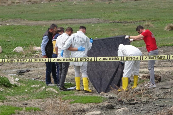 Koyun otlatan çoban baraj kenarında ceset buldu