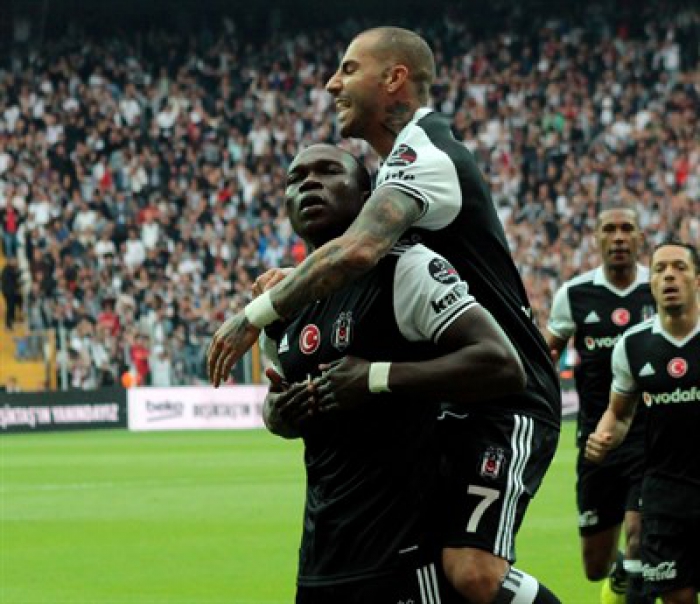 Lider Beşiktaş! 'Paşa'yı 4'ledi