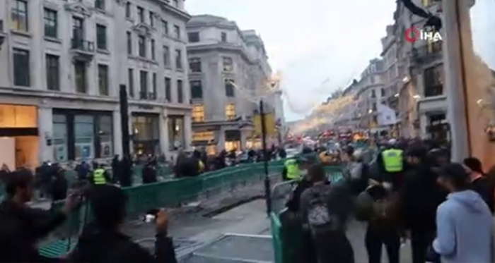 Londra’da aşı karşıtlarından protesto: 60’dan fazla gözaltı