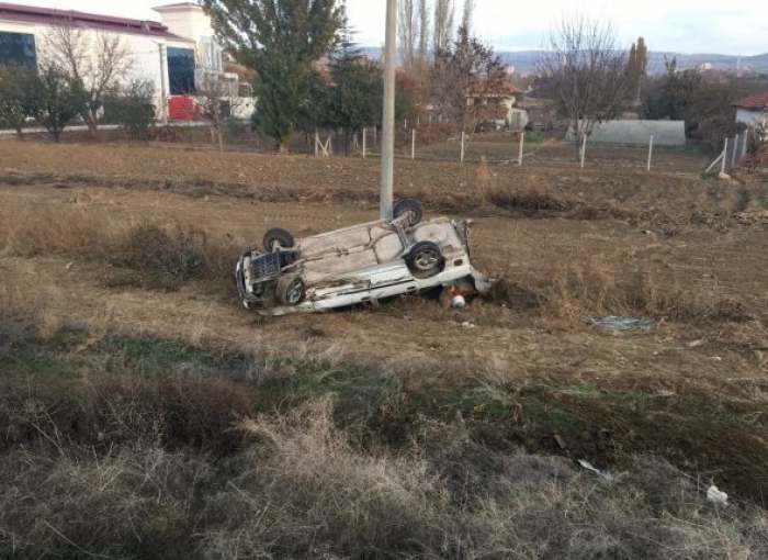 Mucizevi kurtuluş! Otomobil 100 metre takla attı…