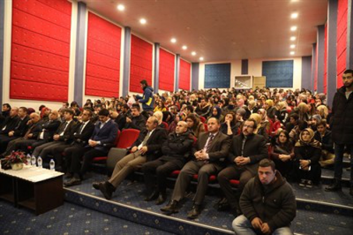 Narman’da madde bağımlılığı konferansı 