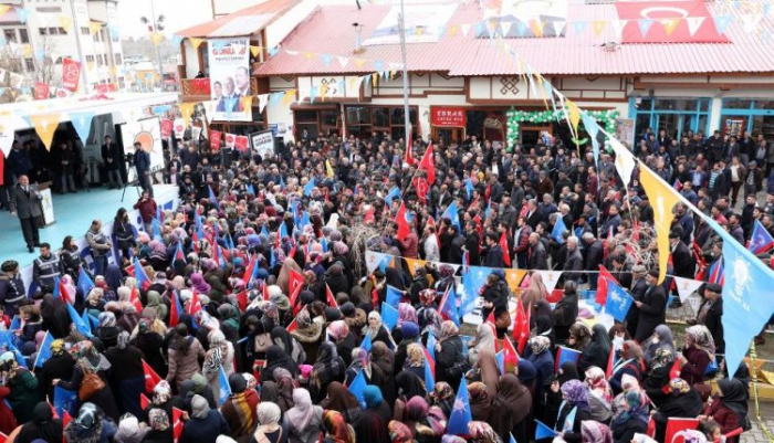 Narman mitingine Sekmen damgası