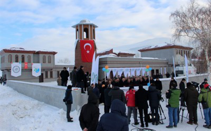 Nenehatun Tarihi Milli Parkı ve Erzurum Kültür Sokağının açılışı yapıldı