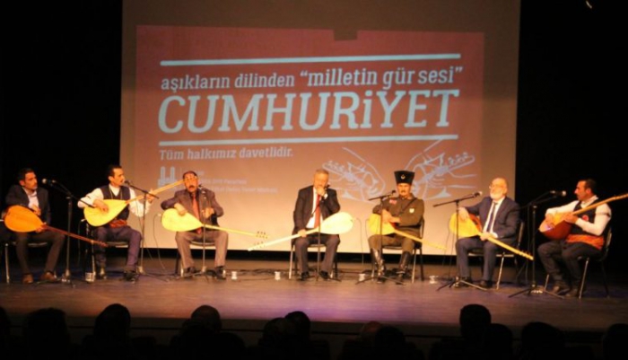 Ozanlar ‘Cumhuriyet’ için söyledi