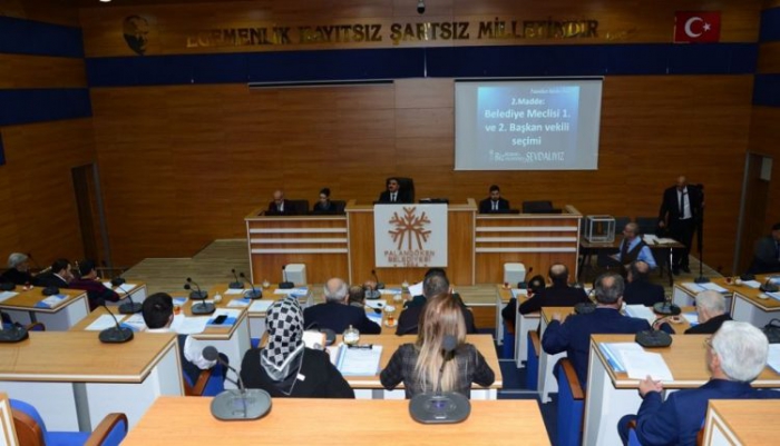 Palandöken Belediye Başkan Sunar, ilk meclis toplantısında birlik beraberlik mesajı verdi