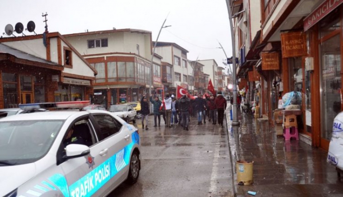 Pasinler İdlib Şehitleri için yürüdü