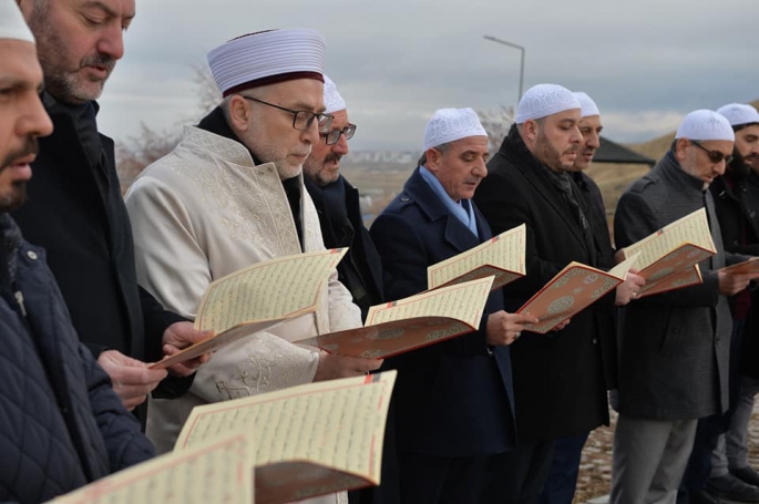 Erzurum'un 5 Asırlık Geleneği '1001 Hatim' Başladı