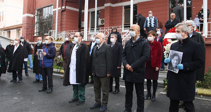 Prof. Dr. Feriha Öz için Cerrahpaşa Tıp Fakültesi’nde hüzünlü tören