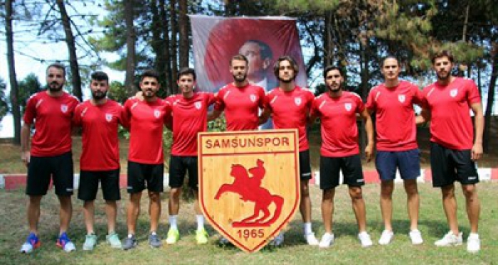 Samsunspor’da 9 imza