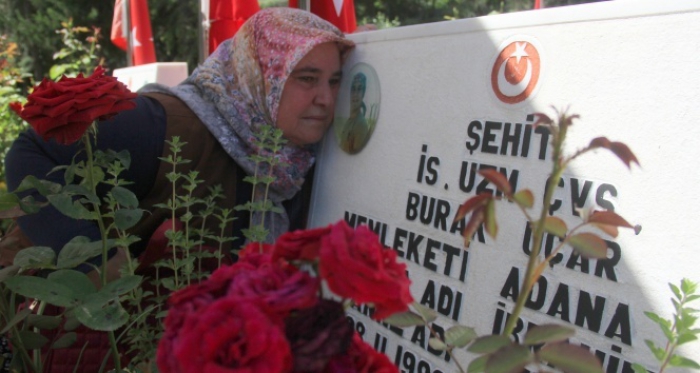 Şehit annesi: ‘Ölmek benim hakkımdı, o bana gelecekti ben ona geldim’