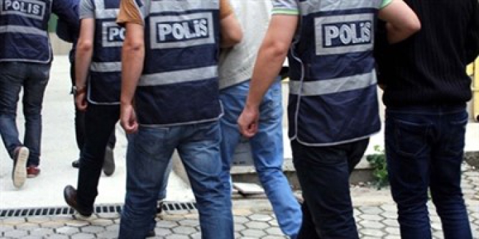 Son Dakika! Erzurum'da 28 öğretmen ve 37 polis gözaltına alındı!