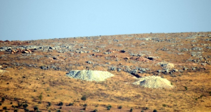 Teröristler hendekleri terk ediyor