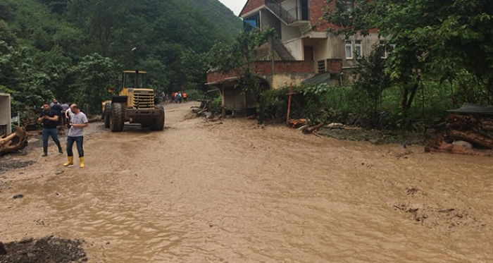 Trabzon’da Sel Felaketi 3 Ölü