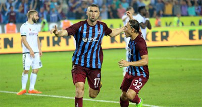 Trabzonspor'da Burak Yılmaz şoku!