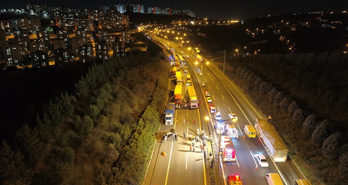 Trafik kazası: 3 ölü, 3 yaralı