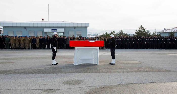 Trafik kazasında hayatını kaybeden polis memuru memleketine uğurlandı