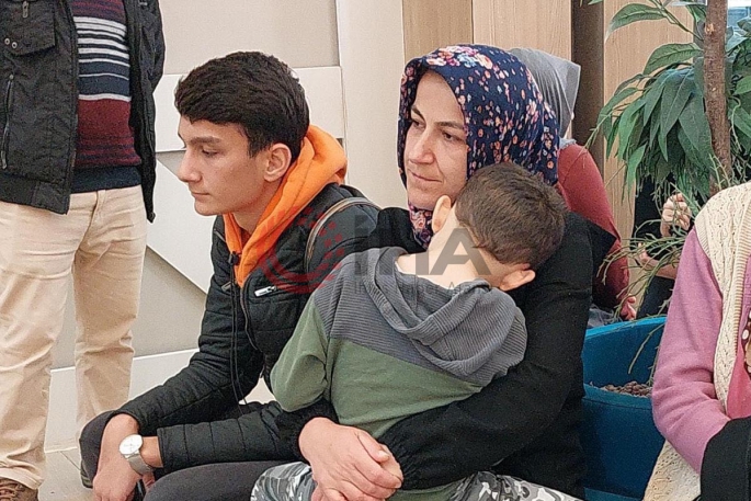 Yaralı madencinin eşi Nurten Bulduk: 'Bu acı anlatılamaz, Rabbim onu bize bağışlasın'