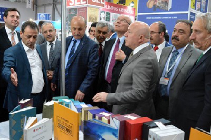 ‘Zafer Medya Grup Yayınevi’ Doğu Anadolu Erzurum Kitap Fuar’ında 